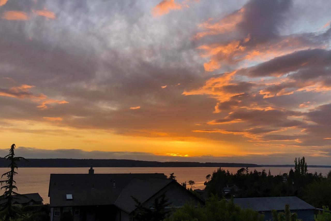 Driftwood Hideaway Villa Camano ภายนอก รูปภาพ