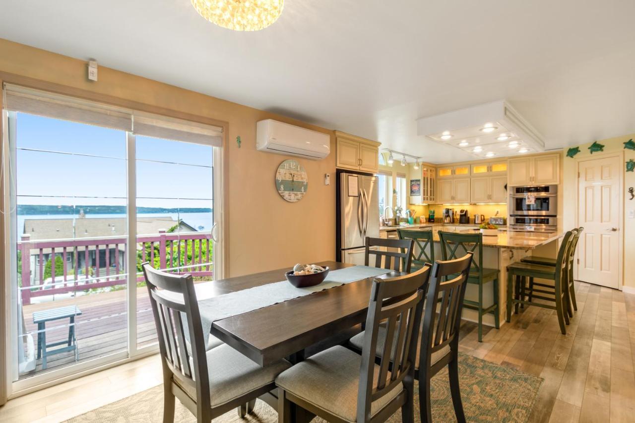Driftwood Hideaway Villa Camano ภายนอก รูปภาพ